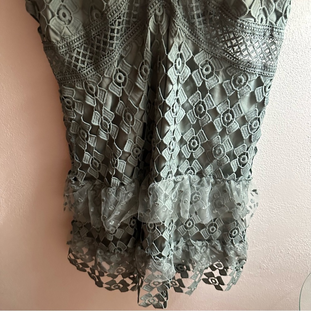 Romeo & Juliet Couture Dress Sage size L Women - Picture 2 of 15